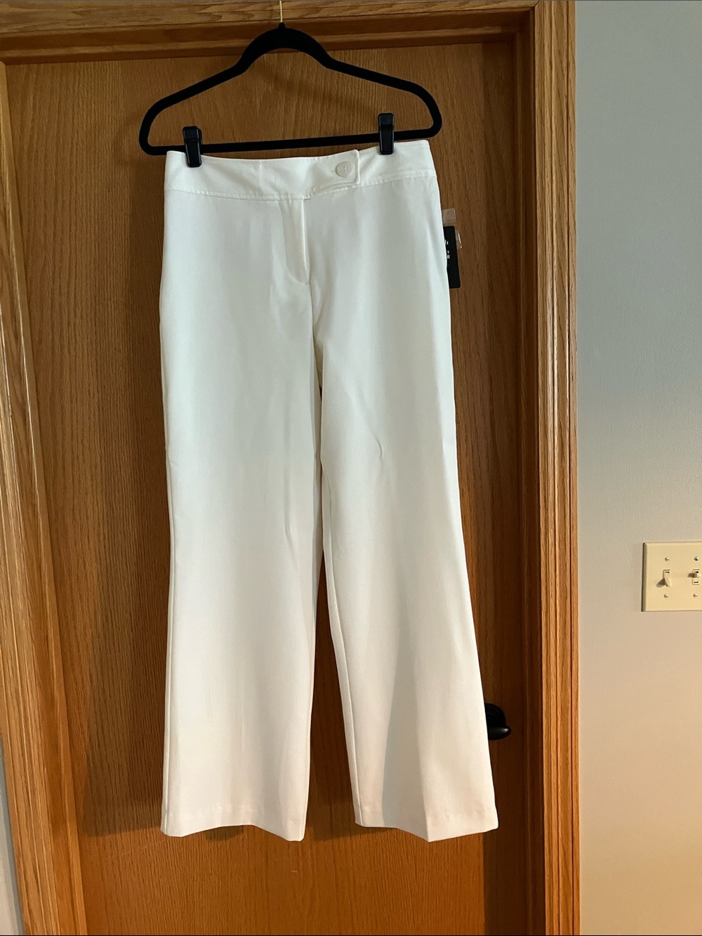 NYDJ White Straight-Leg Pull-On Pants